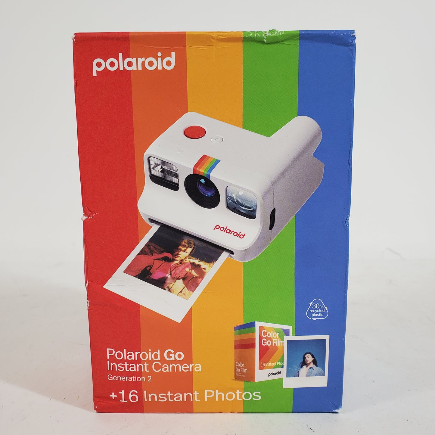New Polaroid Go Instant Camera Generation 2 + 16 Color Photos Bundle 6282
