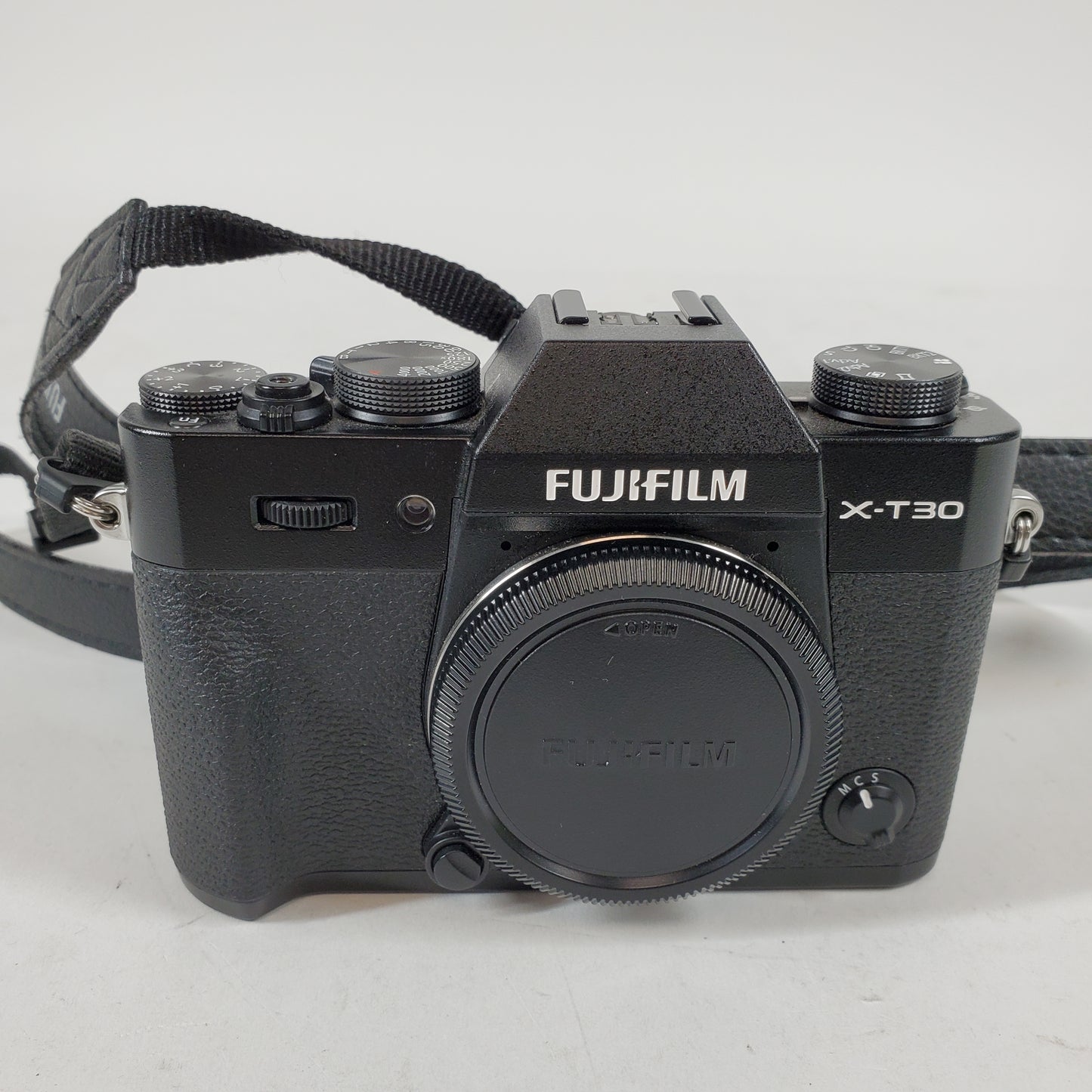 Fujifilm X-T30 FF210005 Mid-Range Mirrorless Interchangeable-Lens Digital Camera