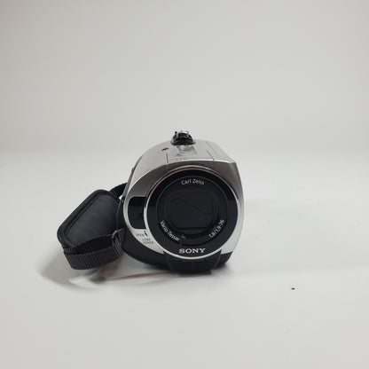 Sony Handycam Digital Video Camcorder DCR-SR42