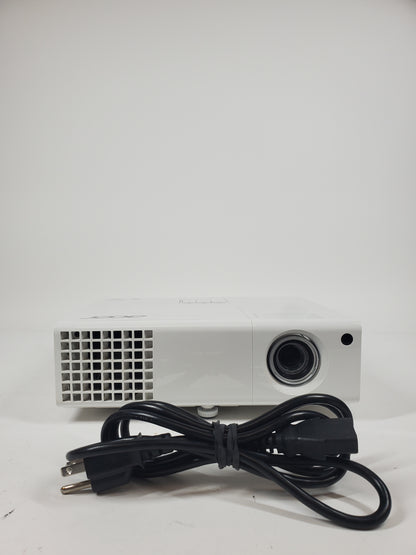 Acer P1173 800x600 3,000 Lumens Standard Throw Projector QSV1308