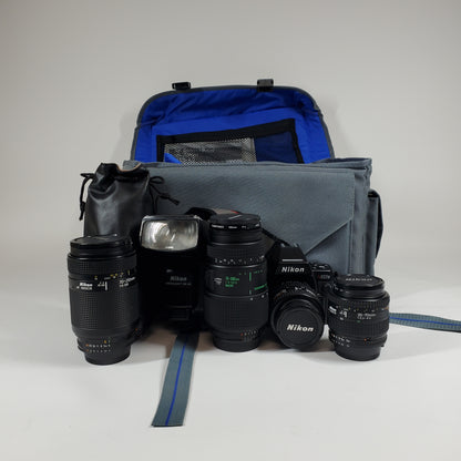 Nikon AF N8008s 35mm SLR Camera Kit
