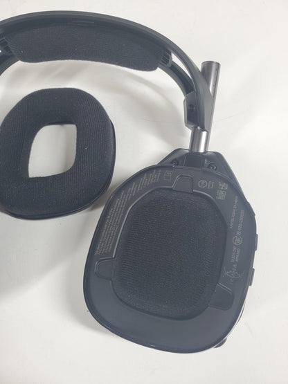 Broken Logitech A50X Lightspeed Gaming Headset Black A00186 Dosen't Hold Charge