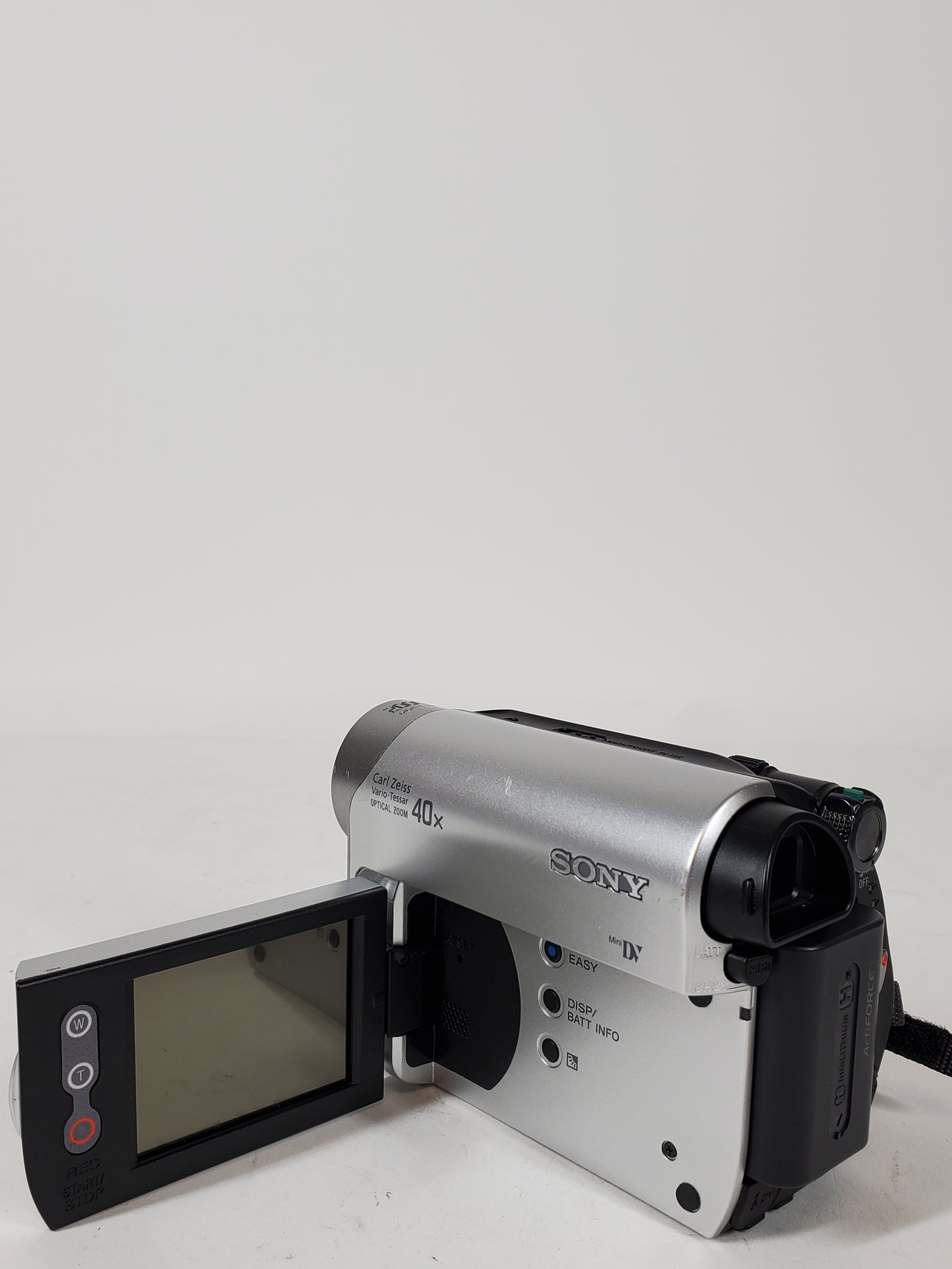 Sony Handycam MiniDV Video Camcorder DCR-HC52