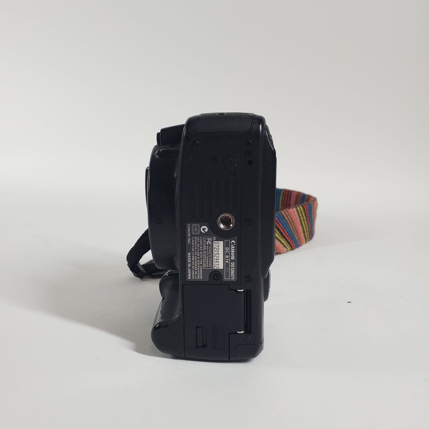 Canon EOS Rebel XT 8.0MP Digital SLR DSLR Camera
