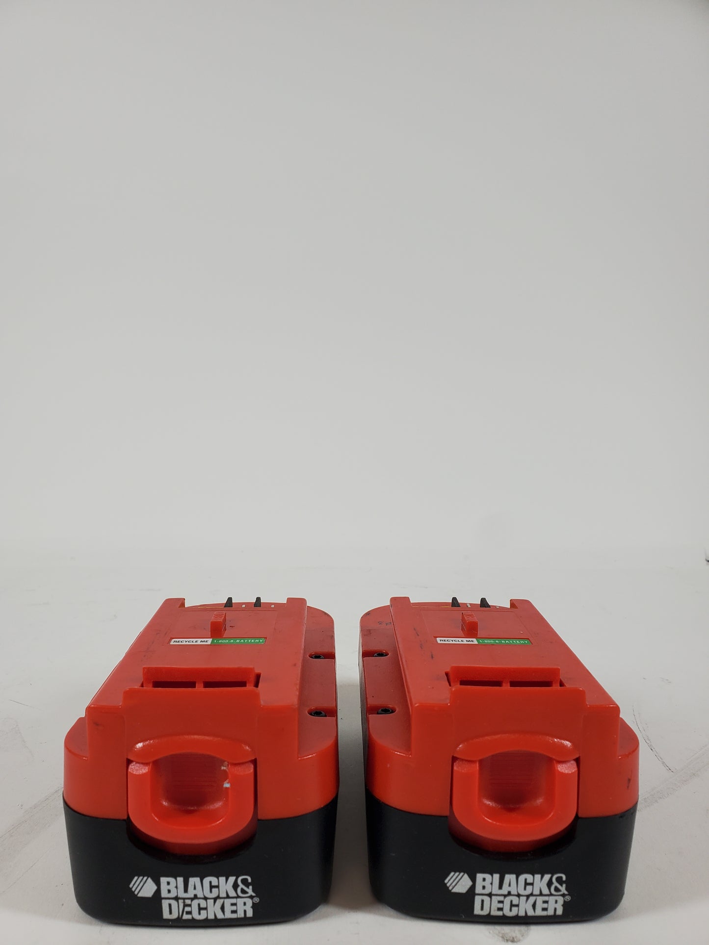 LOT OF 2 Black and Decker HPB18-OPE