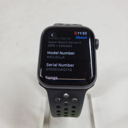 Factory Unlocked Apple Watch Series 6 44MM Space Gray Aluminum Nike Sport Band MG2J3LL/A