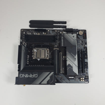 Gigabyte B650 Gaming X AX V2 AM5 (LGA 1718) ATX AMD DDR5 Motherboard
