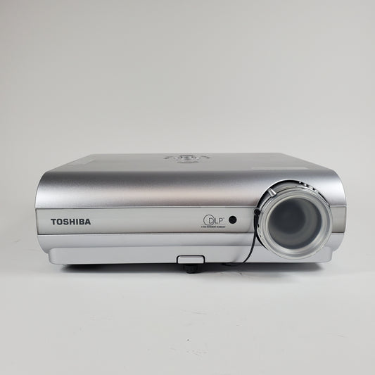 Toshiba TDP-S35 800 x 600 SVGA 1800 Lumens DLP Projector TDP-S35