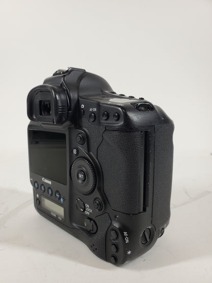 Canon EOS 1DX 18.1 Digital SLR DSLR Camera