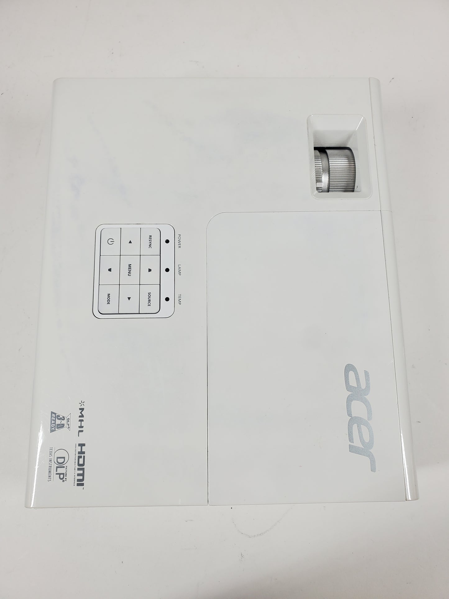 Acer P1173 800x600 3,000 Lumens Standard Throw Projector QSV1308
