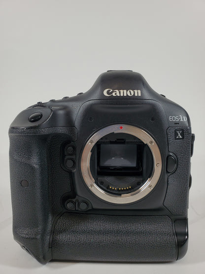 Canon EOS 1DX 18.1 Digital SLR DSLR Camera
