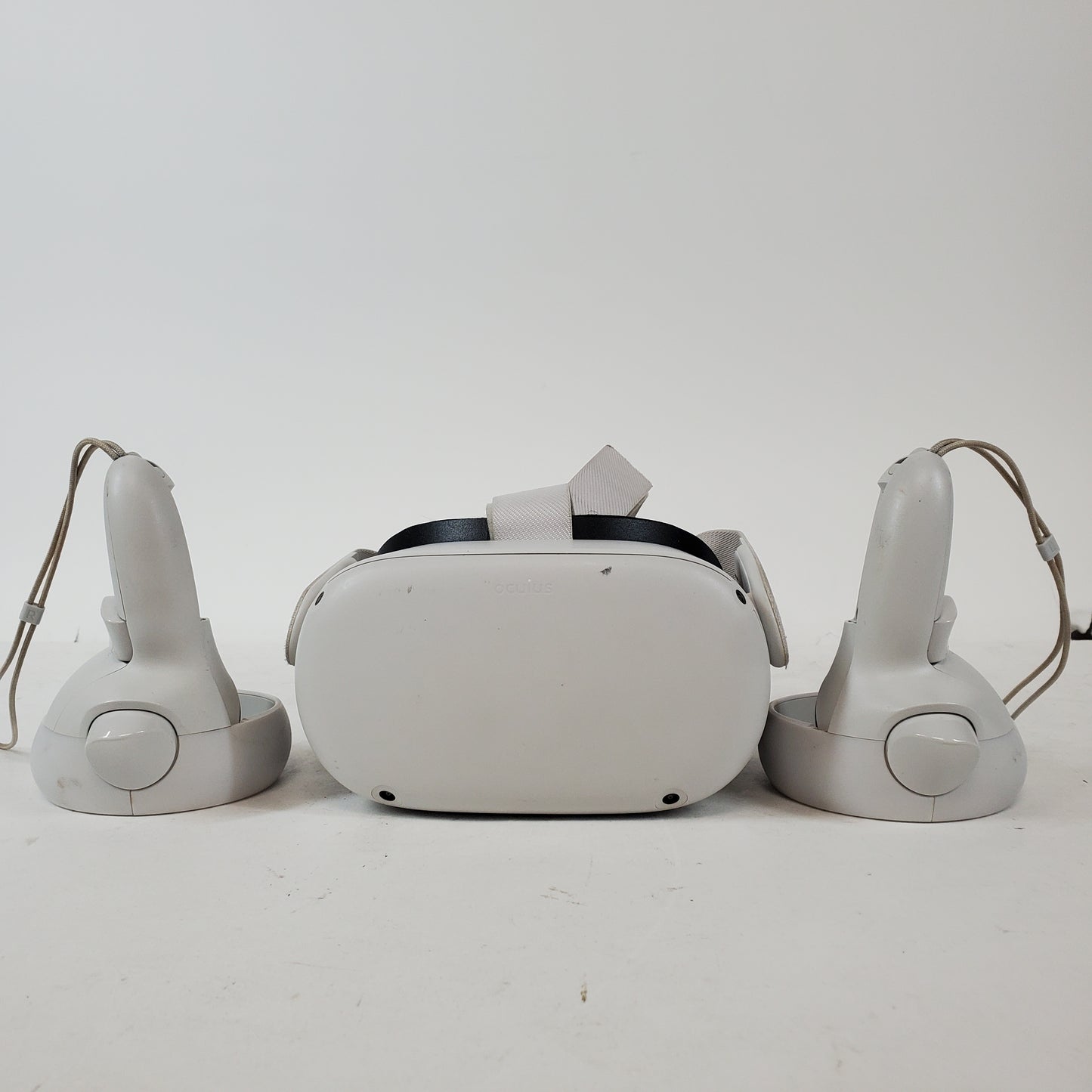 Oculus Quest 2 256GB Standalone All-in-One VR Headset KW49CM