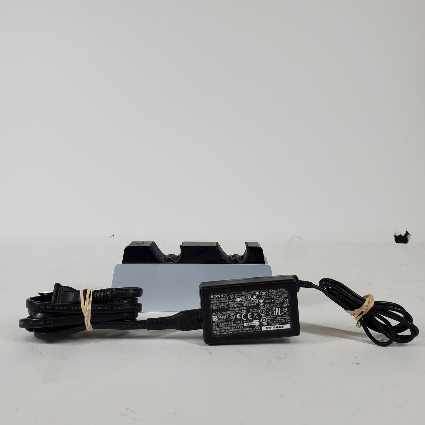 Sony Playstation 5 PS5 DualSense Charging Station White/Black CFI--ZDS1