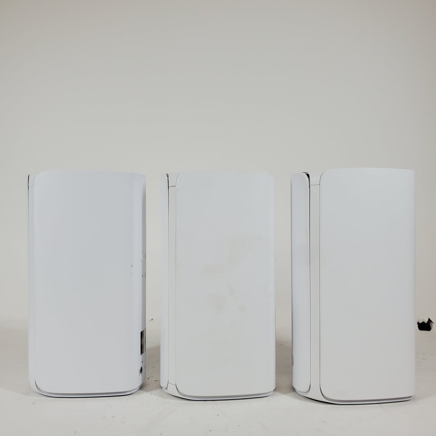 NetGear 770  Tri-Band WiFi 7  RBE771