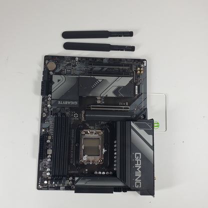 Gigabyte B650 Gaming X AX V2 AM5 (LGA 1718) ATX AMD DDR5 Motherboard