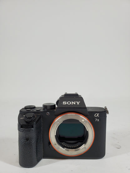 Sony Alpha A7 II 24.3MP Full Frame Interchangeable Lens Camera 10506 Shutter Ct READ